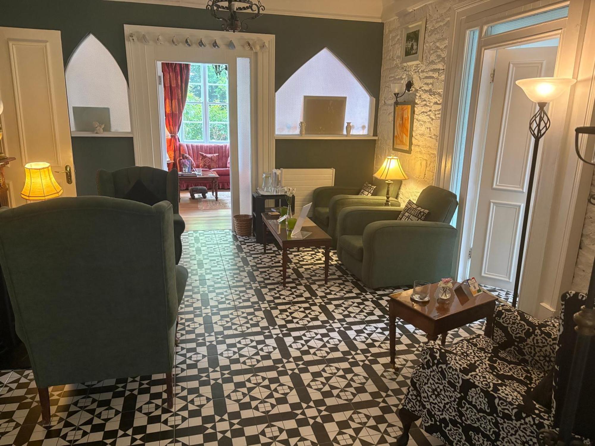 Robin Hill House Heritage Guest House Cobh Eksteriør bilde